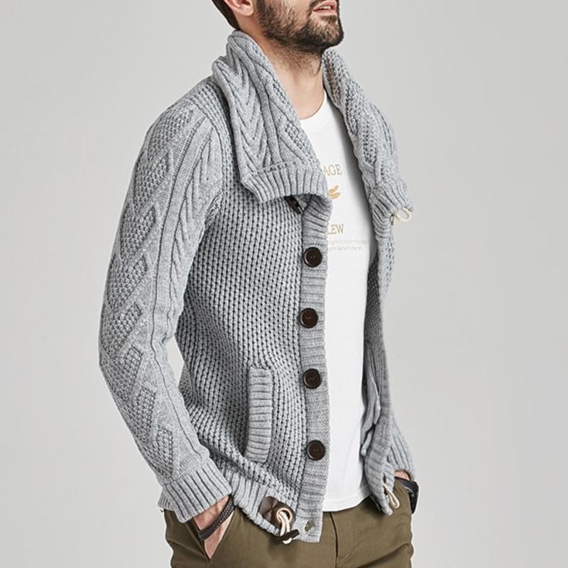 Herre Striktrøje - Høj Krave med Knapper - Kabelstrik - Slim Fit med Frontlommer