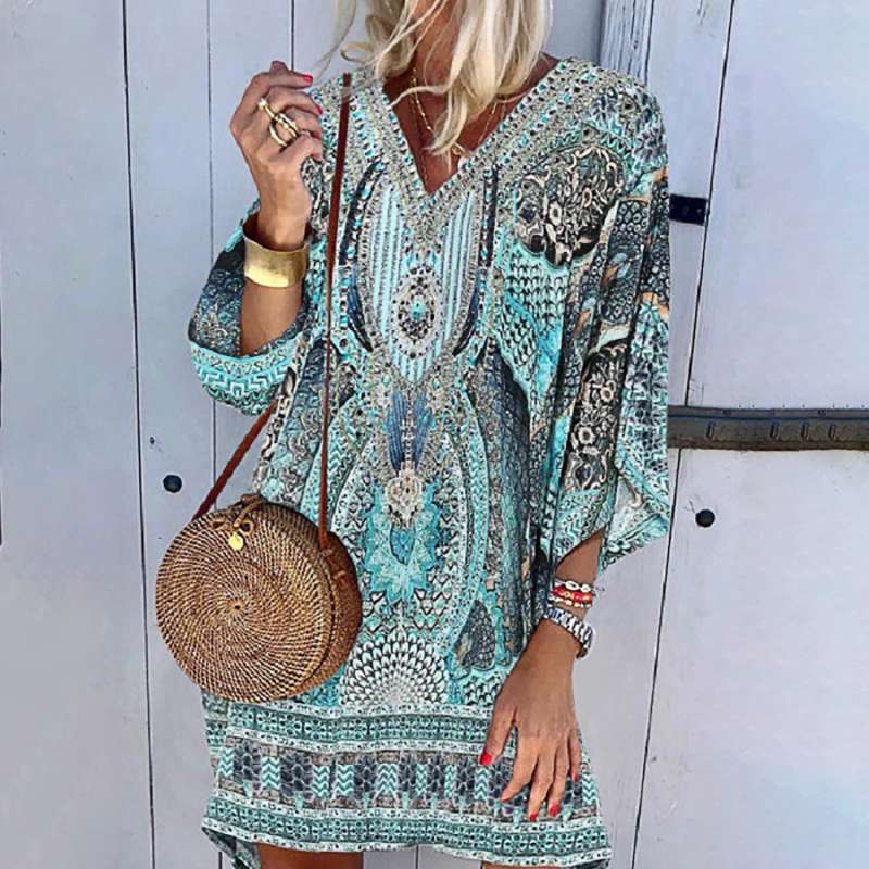 Manon - Airy summer dress with elegant design