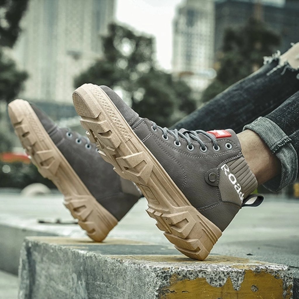 Men's High Sneakers - Durable Sole - Lace-Up Closure - Ribbed Ankle Cuff - Casual Look