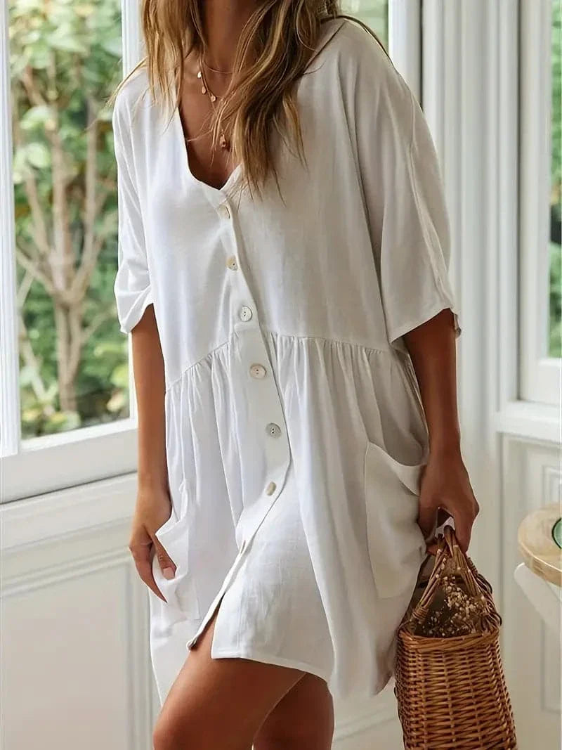 Women's Dress - Loose Fit - V-neck Button Closure - Short Sleeves - With Front Pockets