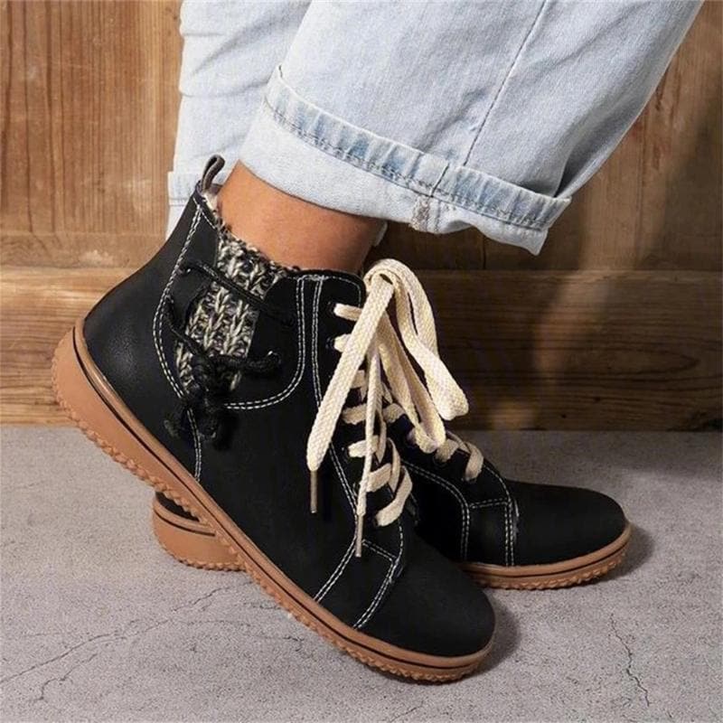 Women's High Sneakers - Genuine Leather - Lace-up Closure - Comfortable Rubber Sole
