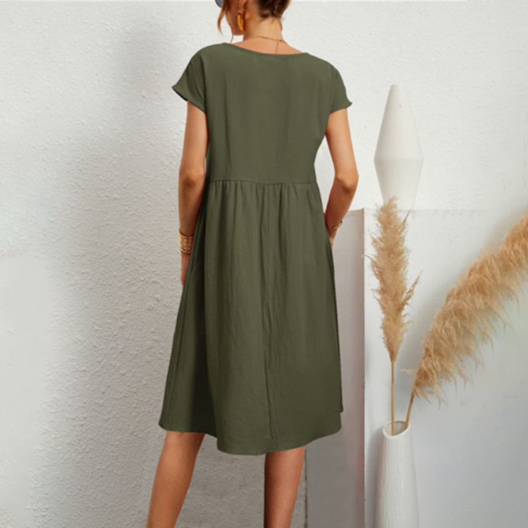 Women's Dress - Loose Fit - Round Neck - Short Sleeves - Light and Breathable