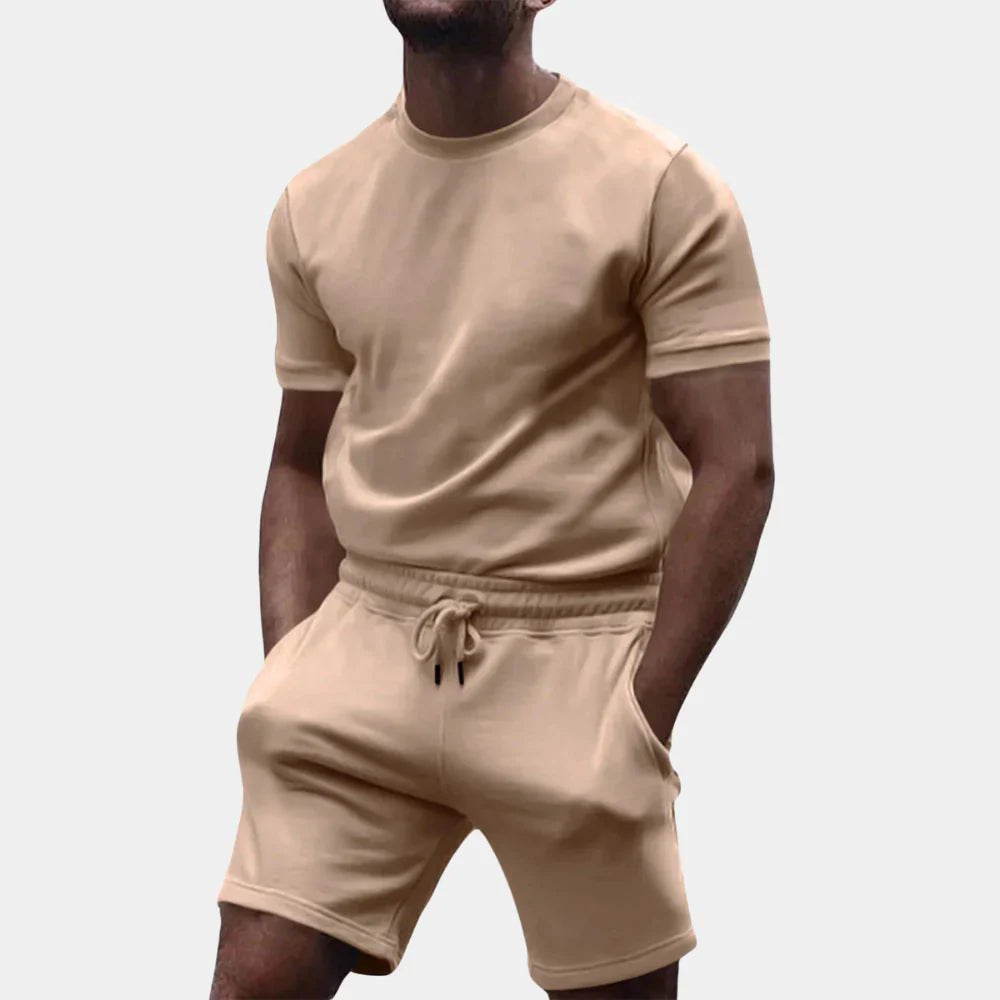 Men's set with t-shirt and shorts – regular fit – breathable and soft – casual style