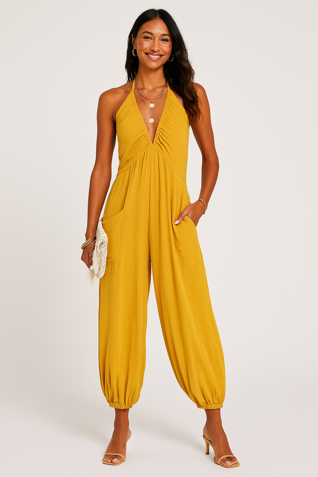 Dame Jumpsuit – Ærmeløs Halterneck – Dyb V-Hals – Afslappet Pasform – Taperet Ben – Lommer