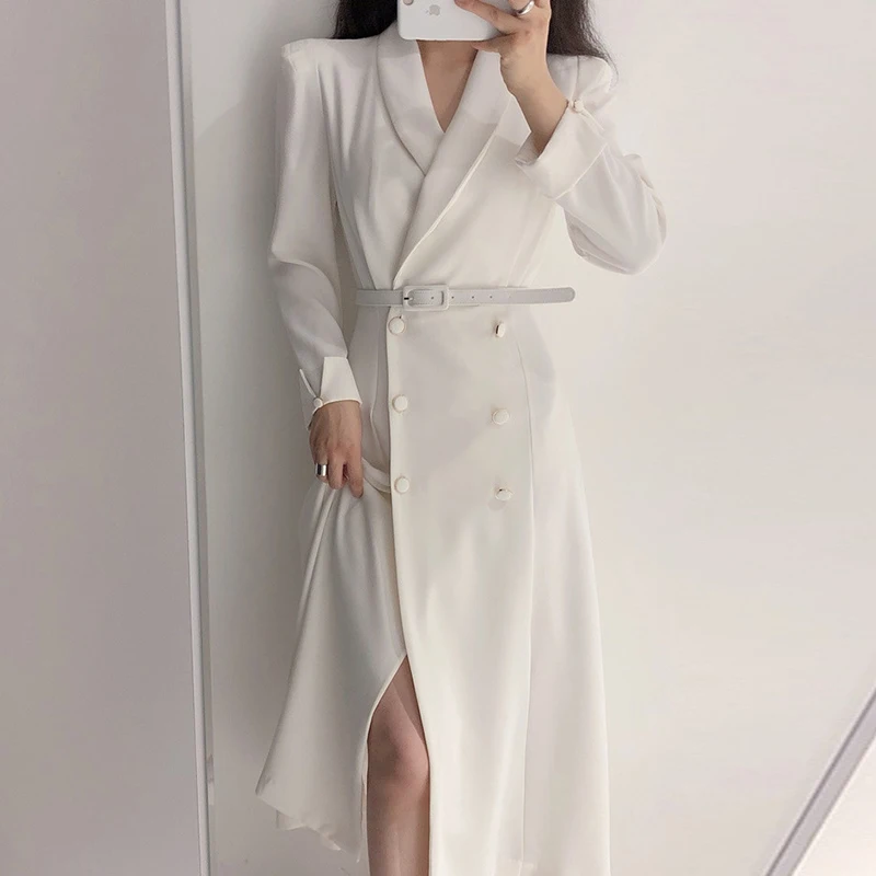 Women's Trench Coat – Tailored Fit – Double Button Closure – Long Elegant Coat