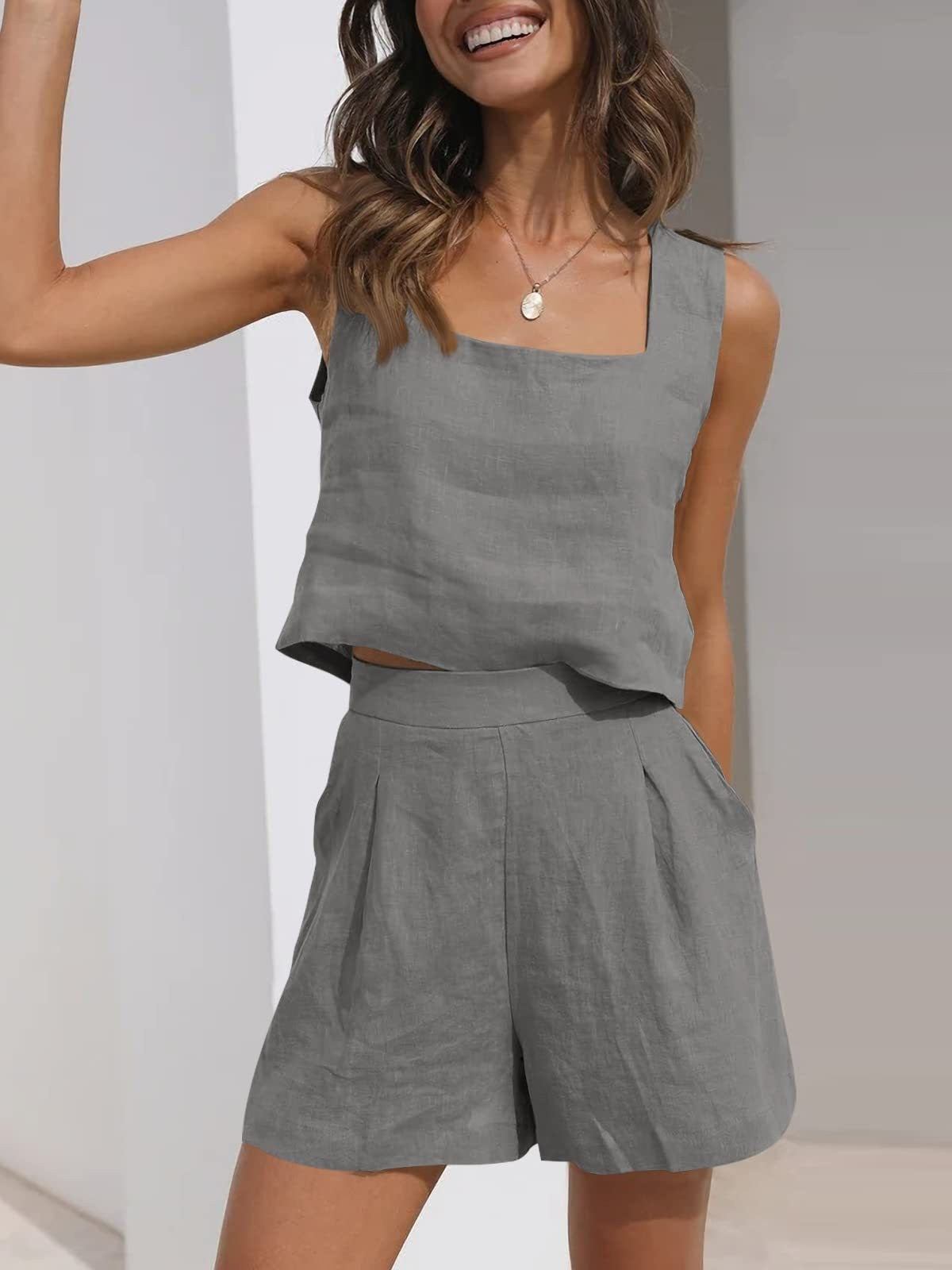 Dame Sæt – Ærmeløs Crop Top og Plisserede Shorts – Løs Pasform – Hørblanding