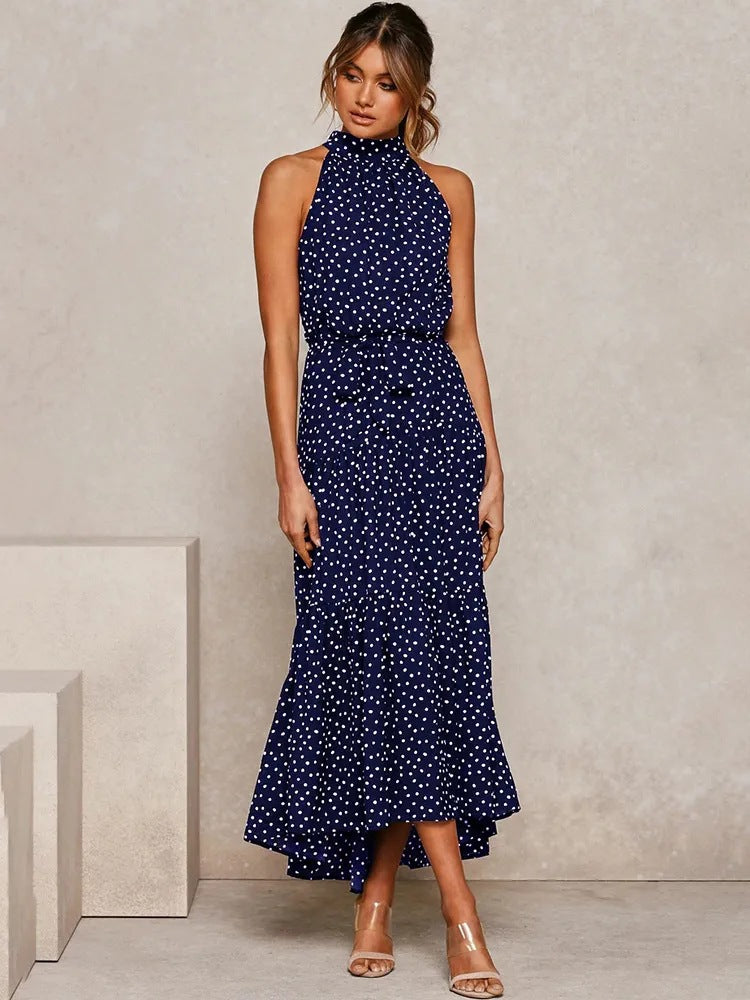 Women's Maxi Dress - Halterneck - A-line - Sleeveless - Elegant and Airy Fit