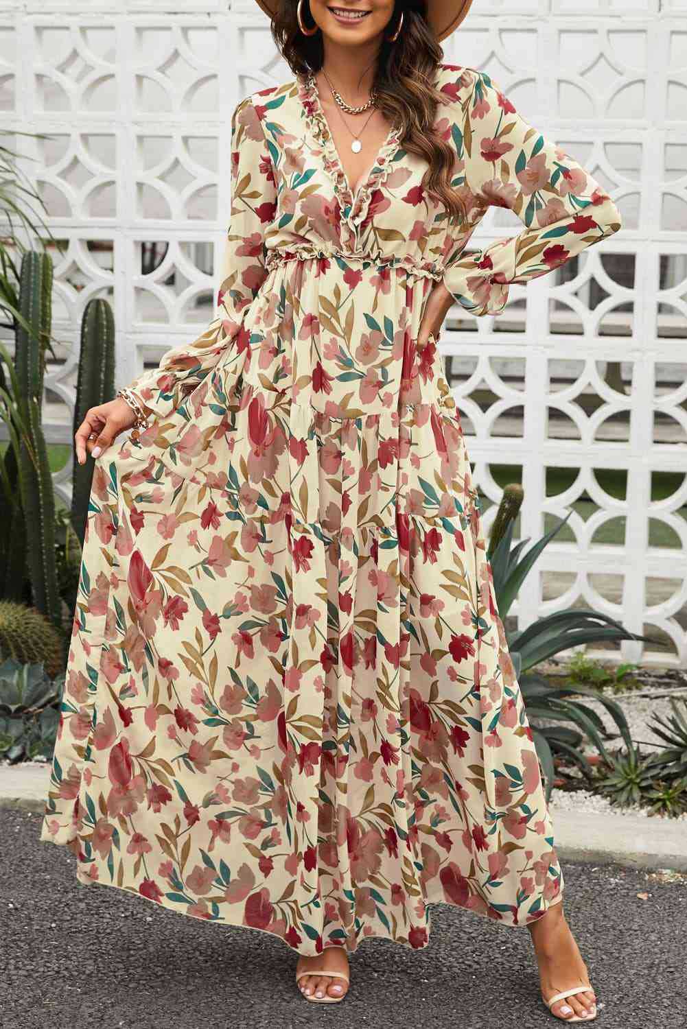 Dame Maxikjole – Chiffon – Boheme Pasform – V-udskæring – Lange Ærmer – Blomsterprint