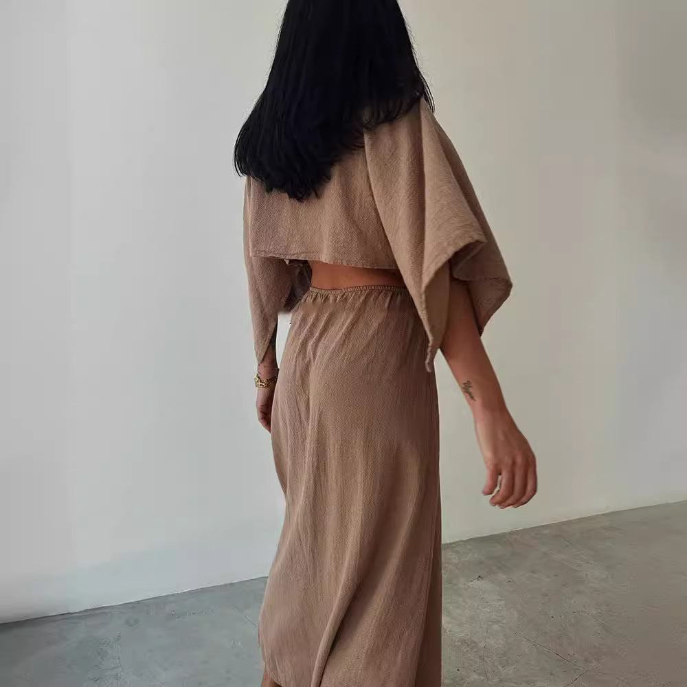 Kjole til kvinder – Maxi længde – Slim fit – V-udskæring – Cut-out talje – Slids