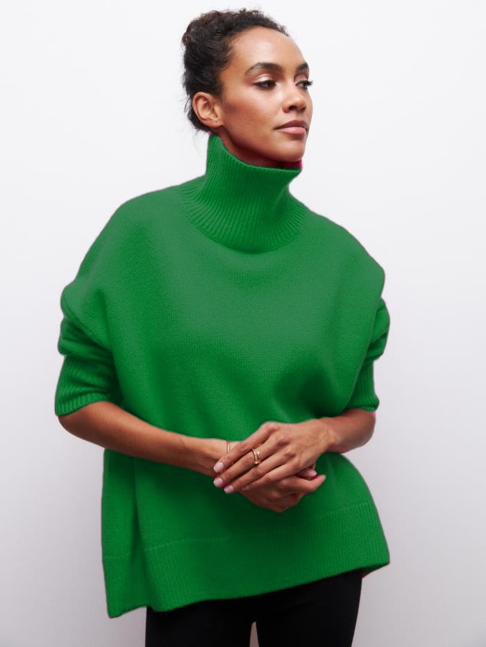 Women's Turtleneck Sweater – Oversized Fit – Soft Knit – Ribbed Edges