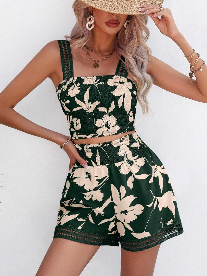 Dame Sæt med Top og Shorts – Smocktop – Blomstermønster – Let Bomuld – Blonder