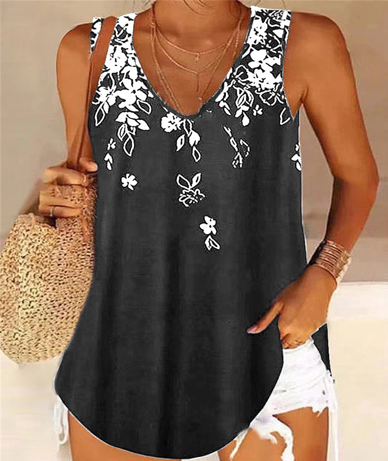 Women's Tank Top – Floral Pattern – V-Neck – Relaxed Fit – Sleeveless Lightweight Quality
