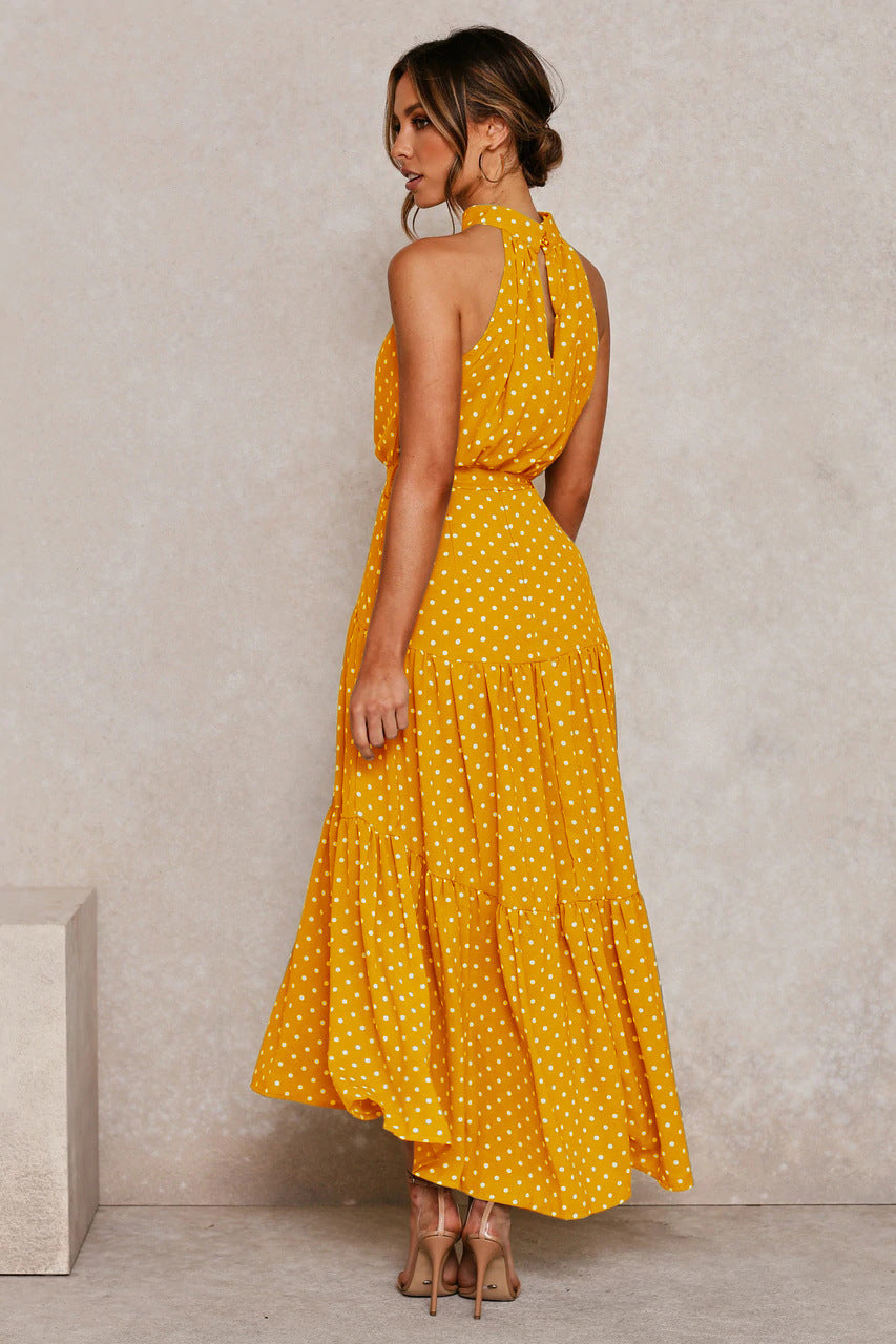 Women's Maxi Dress - Halterneck - A-line - Sleeveless - Elegant and Airy Fit