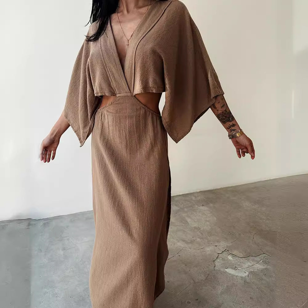 Kjole til kvinder – Maxi længde – Slim fit – V-udskæring – Cut-out talje – Slids