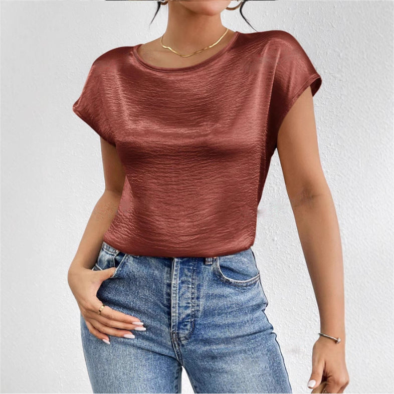 Women's Shirt with Short Sleeves – Relaxed Fit – Light Shiny Luxury Look