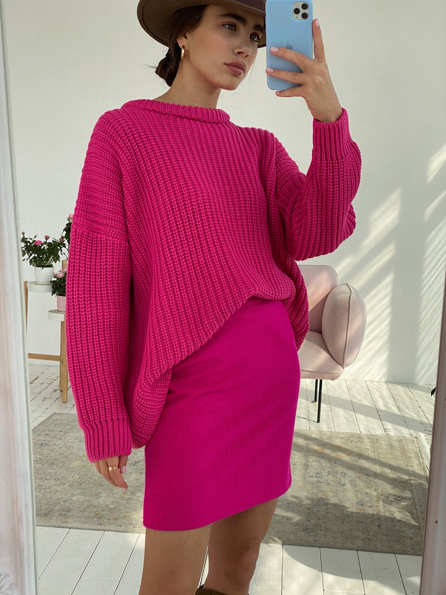 Women's Knit Sweater – Oversized Fit – Ribbed Texture – Relaxed Round Neck