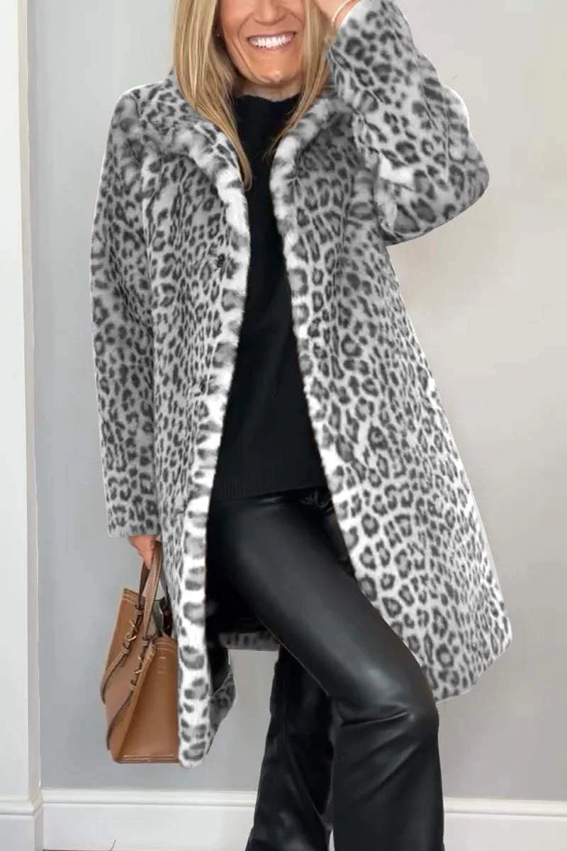 Women's Coat – Oversized Fit – Soft Faux Fur – Leopard Pattern – Casual Style