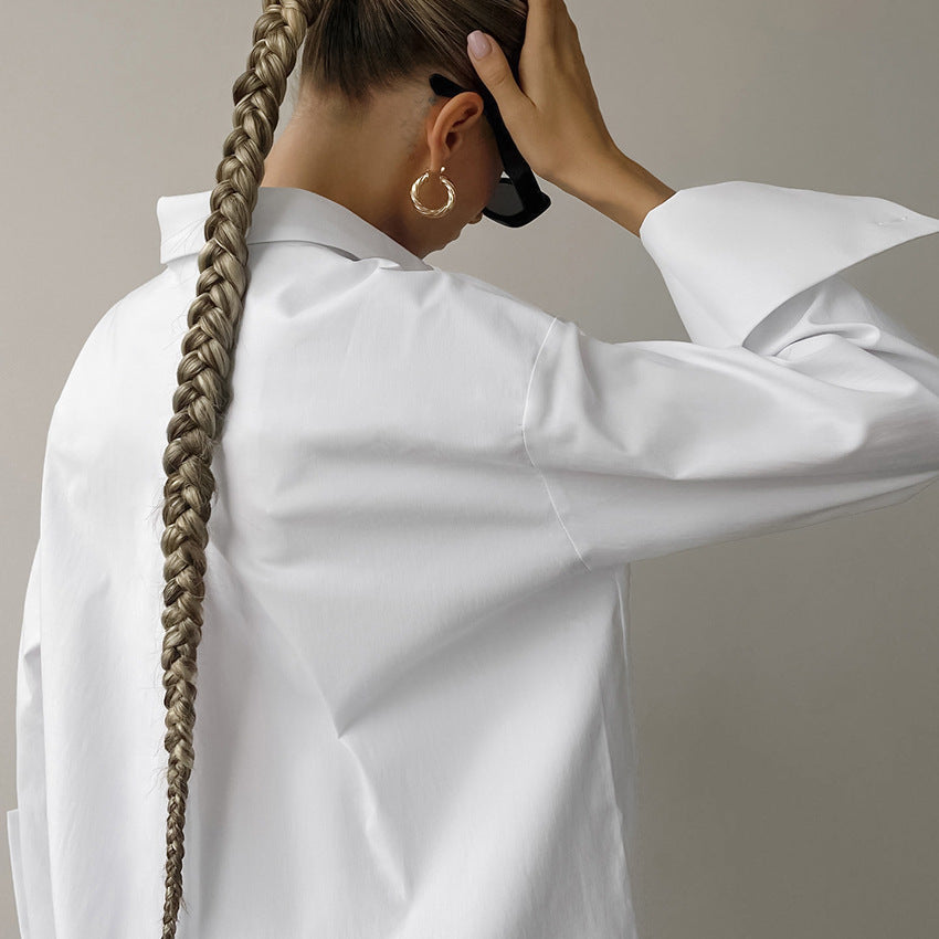 Dame Skjorte – Oversize Pasform – Bomuldsblanding – Lange Ærmer – Knaplukning