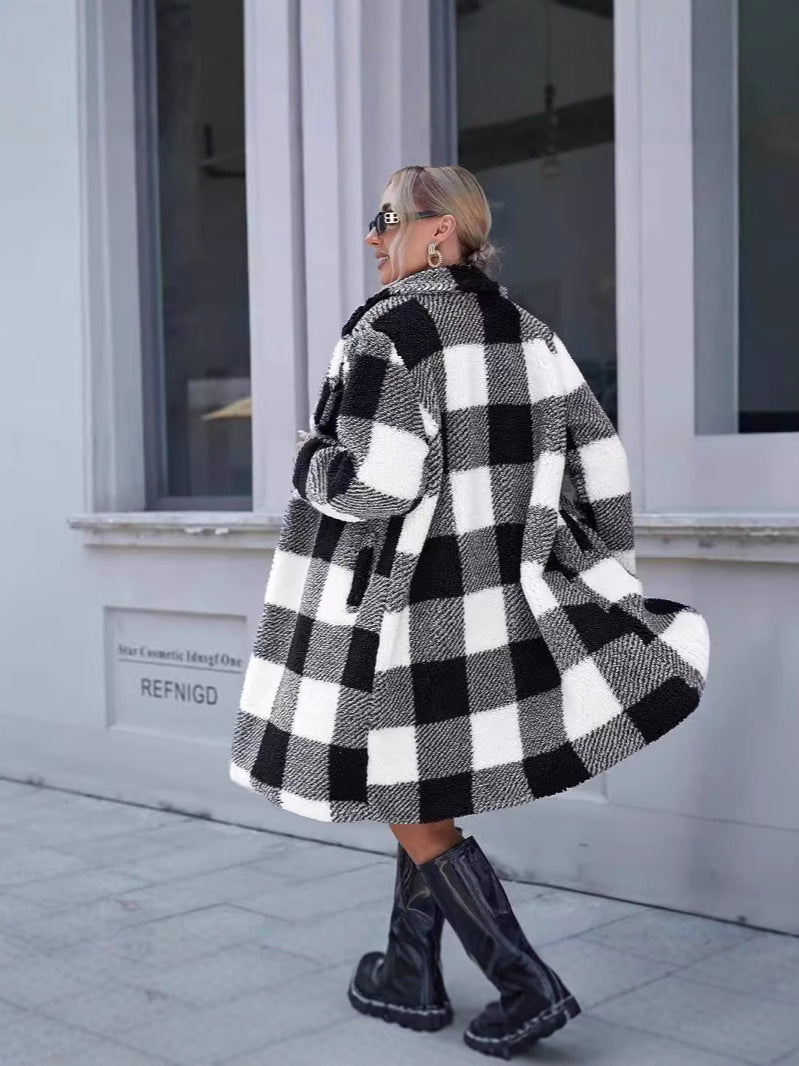 Women's Long Coat – Oversized Fit – Soft Sherpa Texture – Checkered Pattern – Wrap Collar
