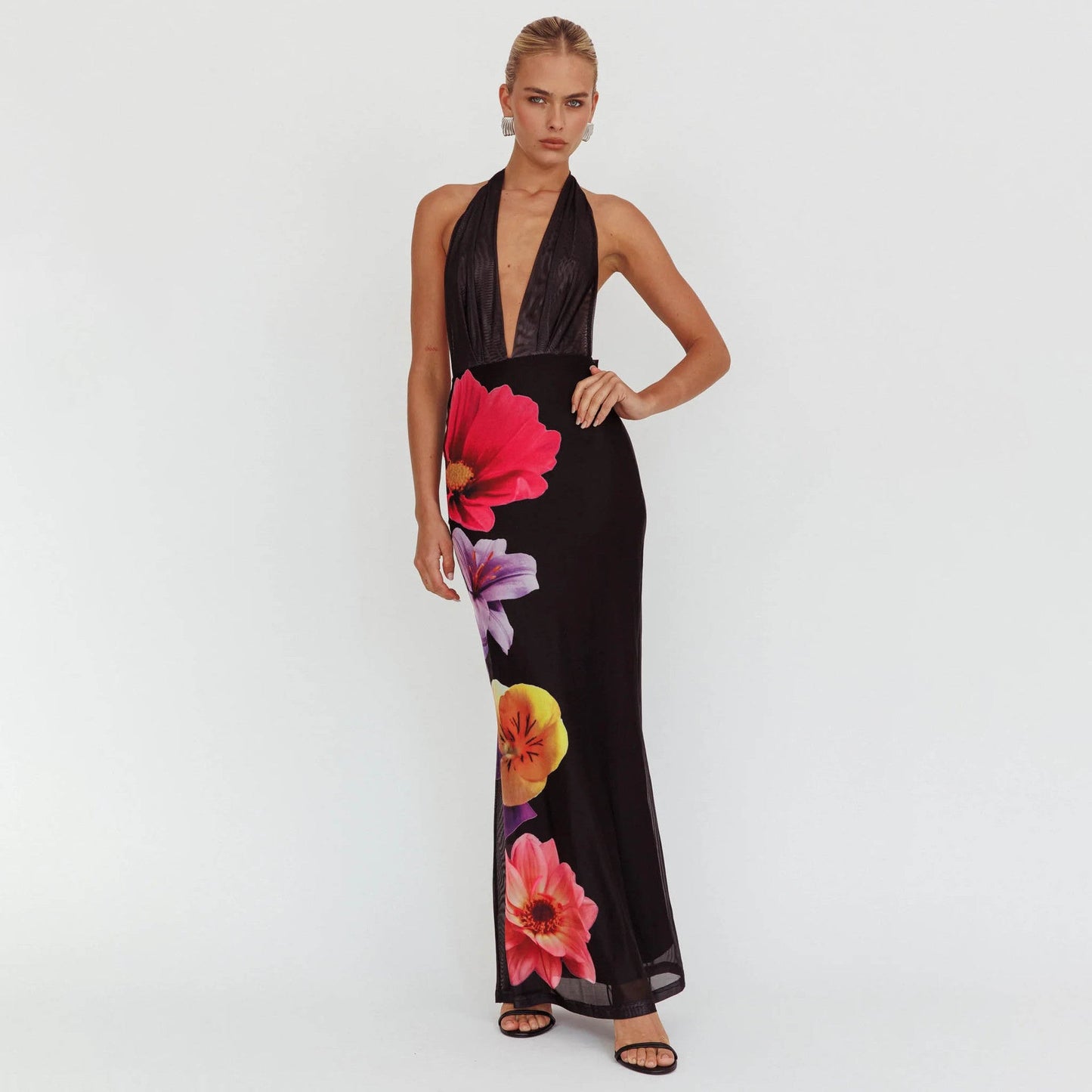 Dame Maxikjole – Slank Pasform – Mesh – Halterneck – Dyb V-hals – Blomstret Print