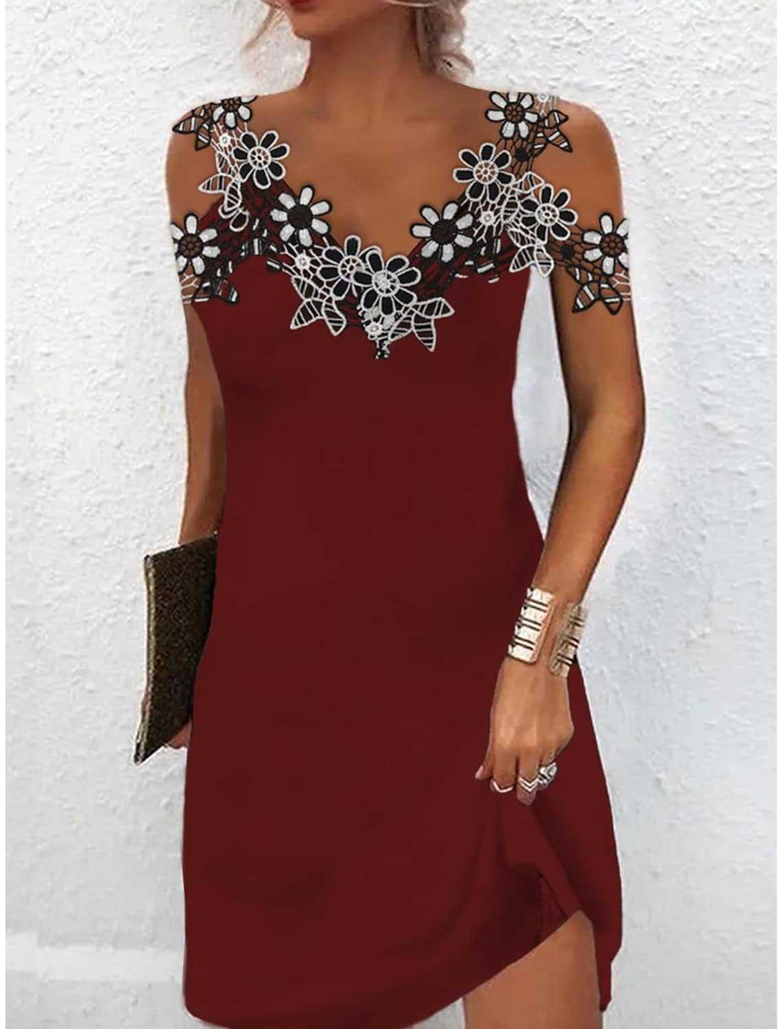 Dress for Women – Slim Fit Evening Dress – V-Neck – Embroidered Lace – Sleeveless