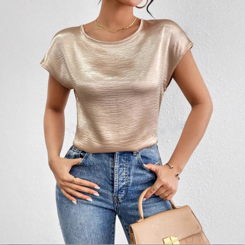 Women's Shirt with Short Sleeves – Relaxed Fit – Light Shiny Luxury Look