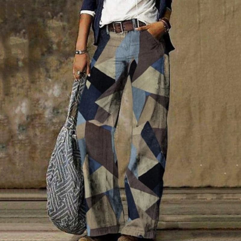 Woman Pants - High-Waisted Wide-Leg - Floral Print - Airy and Comfortable