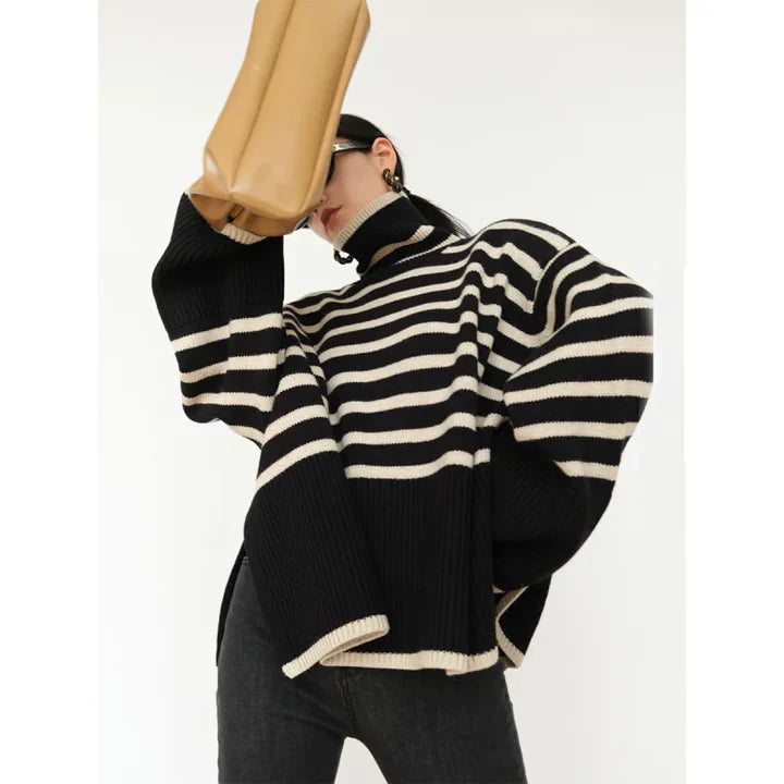Women's Turtleneck Knit Sweater – Oversize Fit – Ribbed – Striped Casual Design