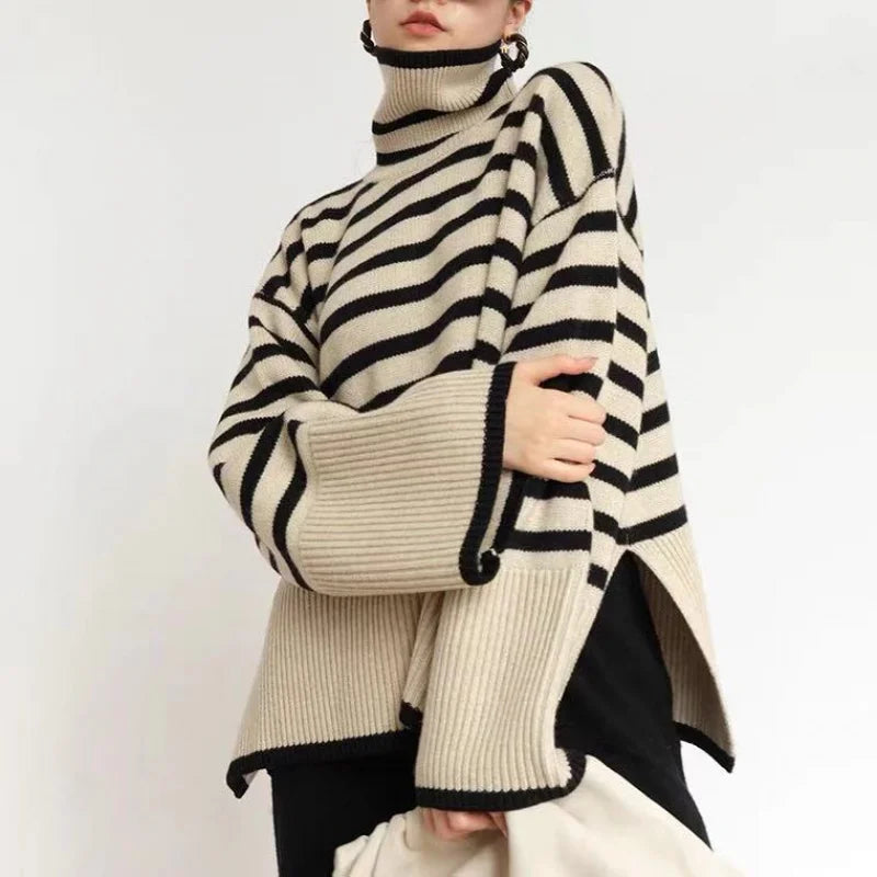 Women's Turtleneck Knit Sweater – Oversize Fit – Ribbed – Striped Casual Design