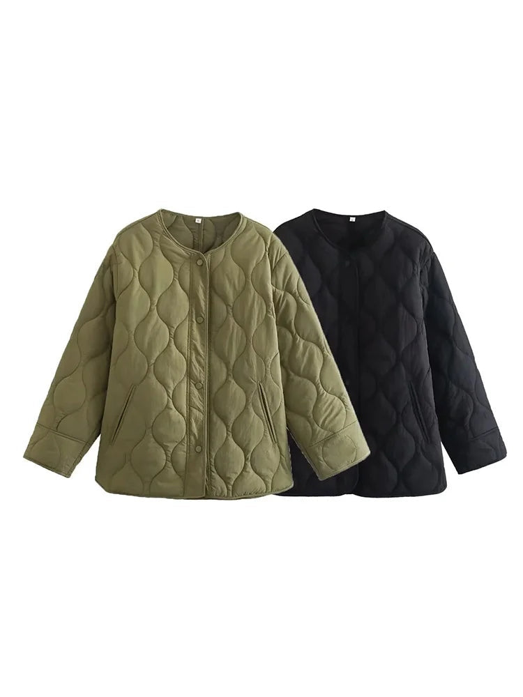 Women's Quilted Jacket - Relaxed Fit - Lightweight Padded - Button Closure