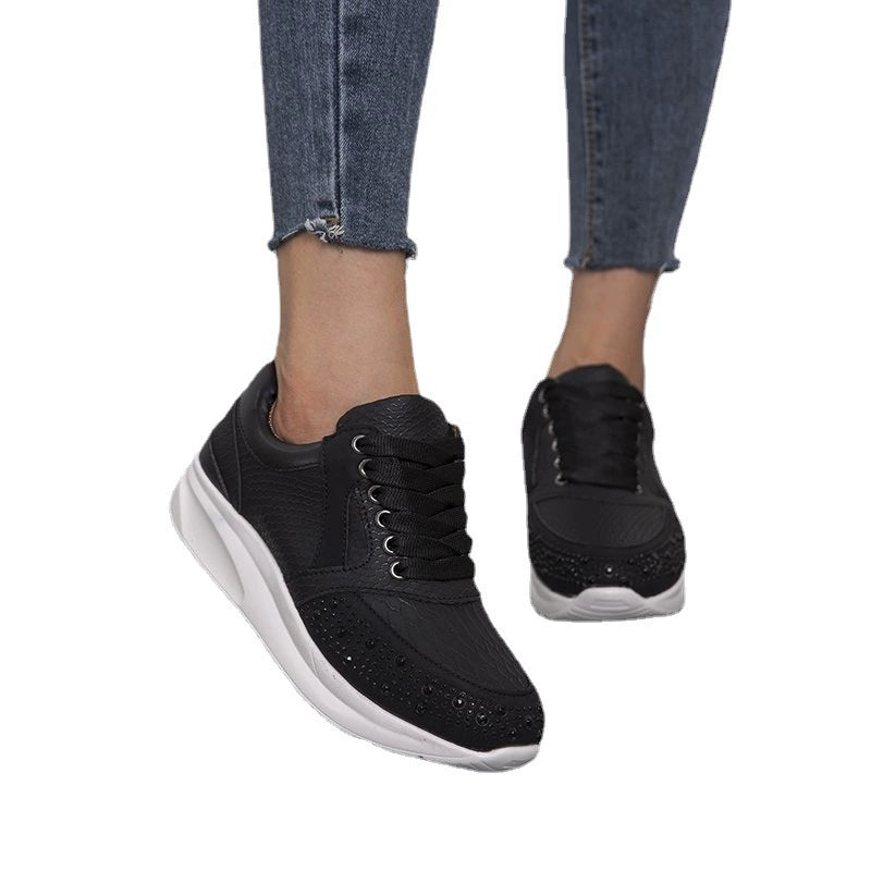 Women's Sneakers - Shiny Details - Snakeskin Look - Chunky Sole - Fashion & Comfort