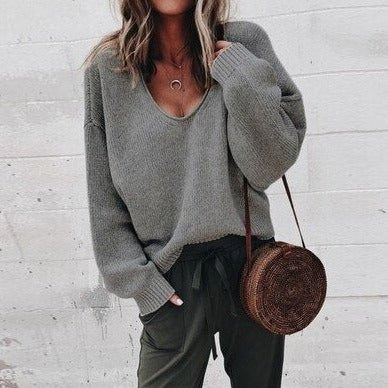 Women's Knit Sweater – Relaxed Fit – Deep V-Neck – Long Sleeves – Soft Wool Knit