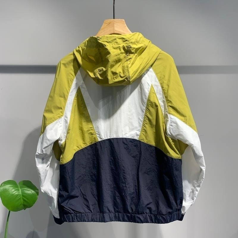 Men’s Windbreaker Jacket - Lightweight Woven - Hooded - Adjustable Drawstrings - Elasticated Cuffs