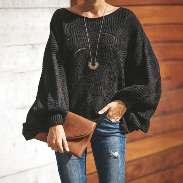 Women's Knit Sweater – Relaxed Fit – Batwing Sleeves – Wavy Hem – Open Knit