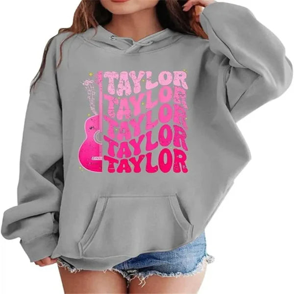 Women's Hoodie – Oversized Fit – Graphic Print – Soft Cotton – Casual Style