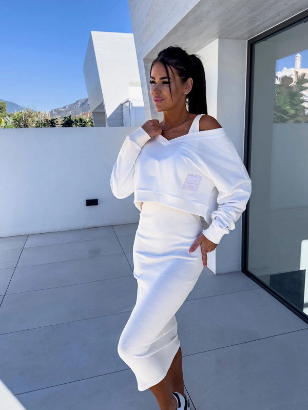 Women's Sweatshirt Dress Set – Slim Fit – Midi Length – V-Neck – Long Sleeves