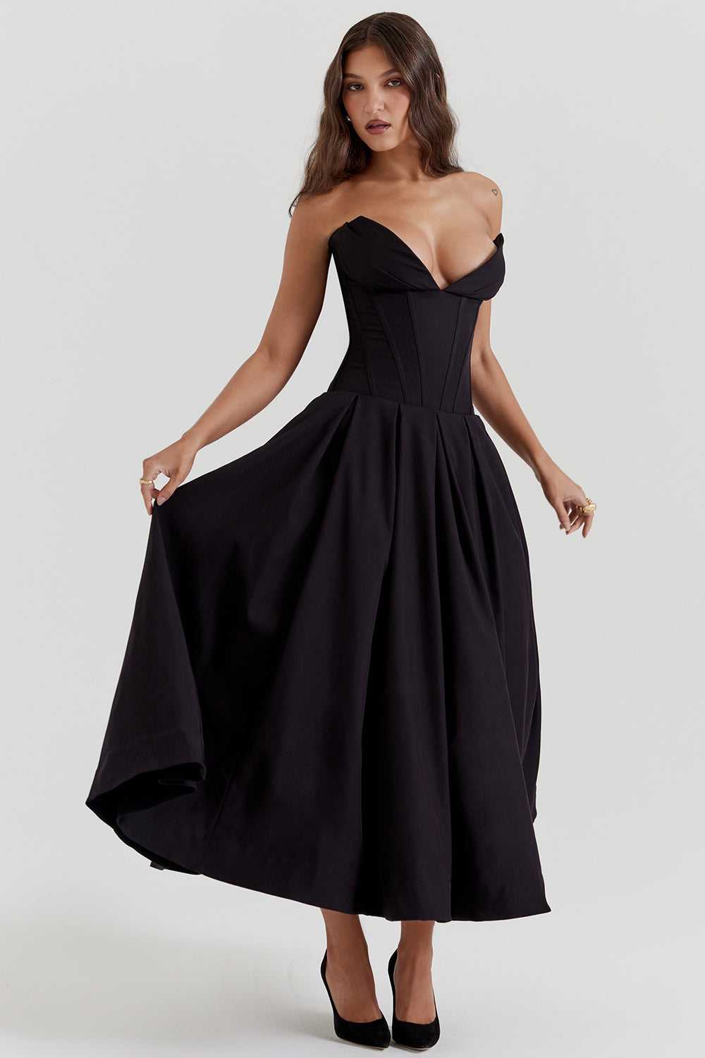 Kjole til kvinder – Stropløs midi – Vævet satin – A-line snit – Elegant pasform