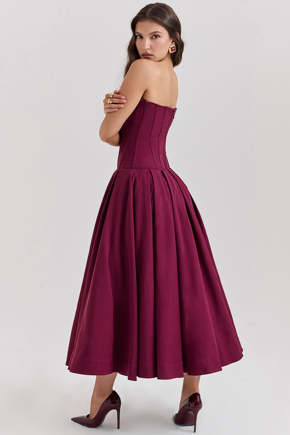 Kjole til kvinder – Stropløs midi – Vævet satin – A-line snit – Elegant pasform