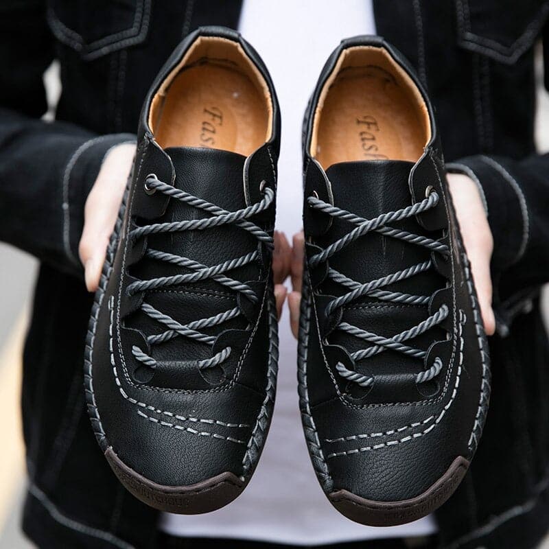 Men's Shoes - Low-Cut - Lace-Up - Comfortable and Stylish - Rubber Sole