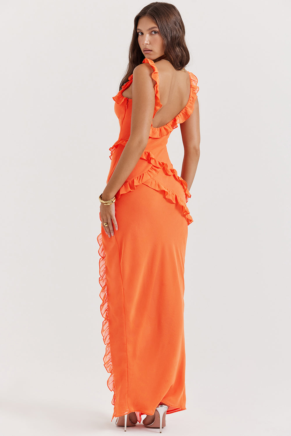 Dame Maxi Kjole – Slank Pasform – Chiffonlook – Rynket Detalje – Høj Slids – Uden Ærmer