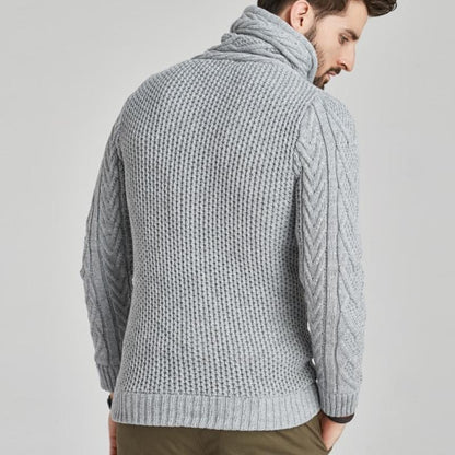 Herre Striktrøje - Høj Krave med Knapper - Kabelstrik - Slim Fit med Frontlommer
