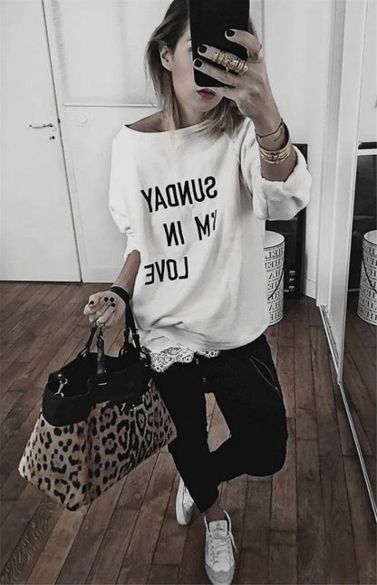 Women's Sweatshirt – Oversized Fit – Soft Cotton – Slogan Print – Long Sleeves