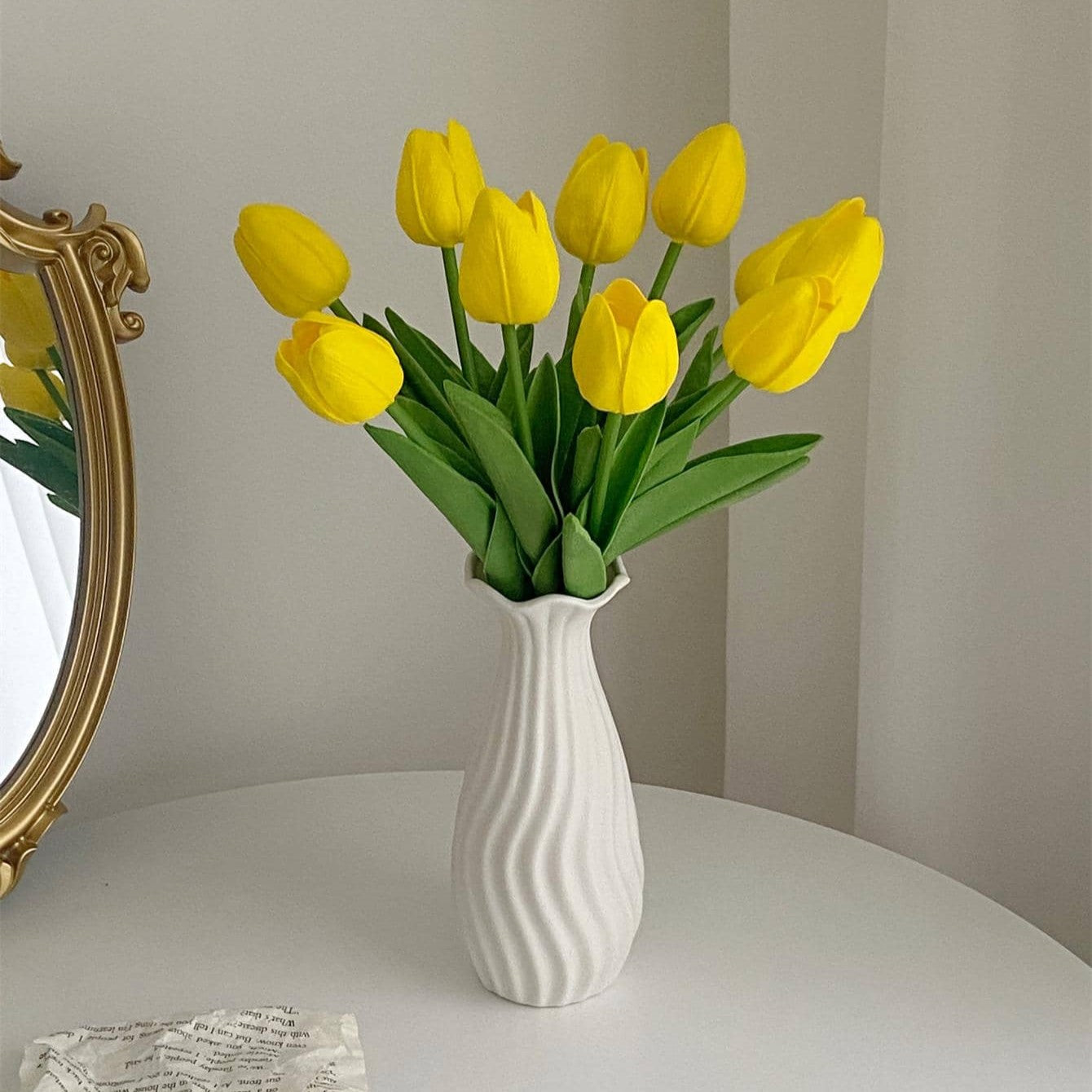 Artificial Flower Bouquet With Realistic Leaf Detailing