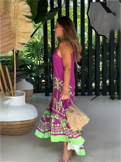 Women's Dress - Sleeveless A-Line - Halterneck - Ruched Hem - Tropical Floral Pattern