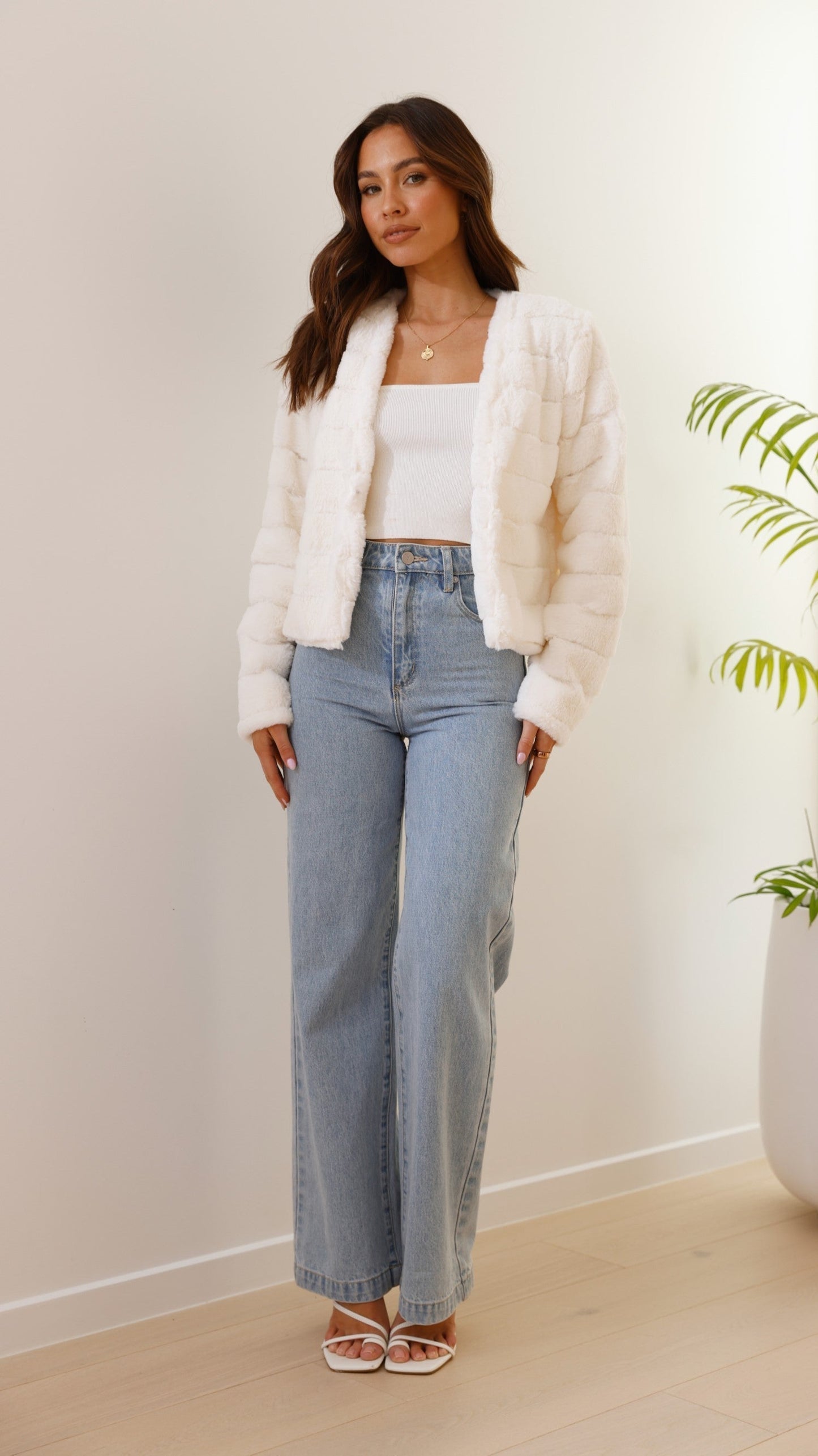 Dame Kort Jakke – Struktur Pasform – Quiltet Design – Åben Front