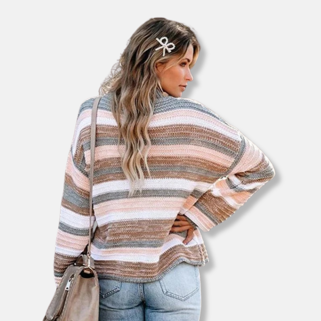 Women's Knit Sweater - Soft Knit - Oversized Fit - Crew Neck - Long Sleeves