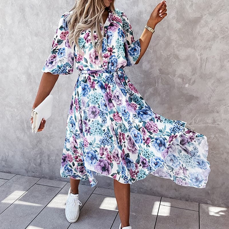 Dame Midikjole – Blomstret Print – V-Hals med Knapper – Elastisk Talje – 3/4 Ærmer