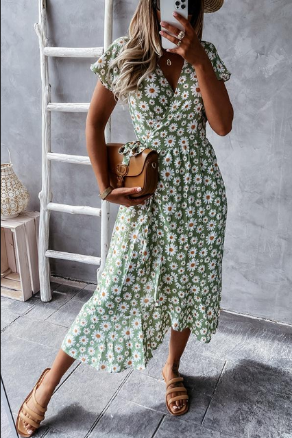 Women's Dress – Relaxed Fit – A-Line Cut – Floral Print – Light and Breathable