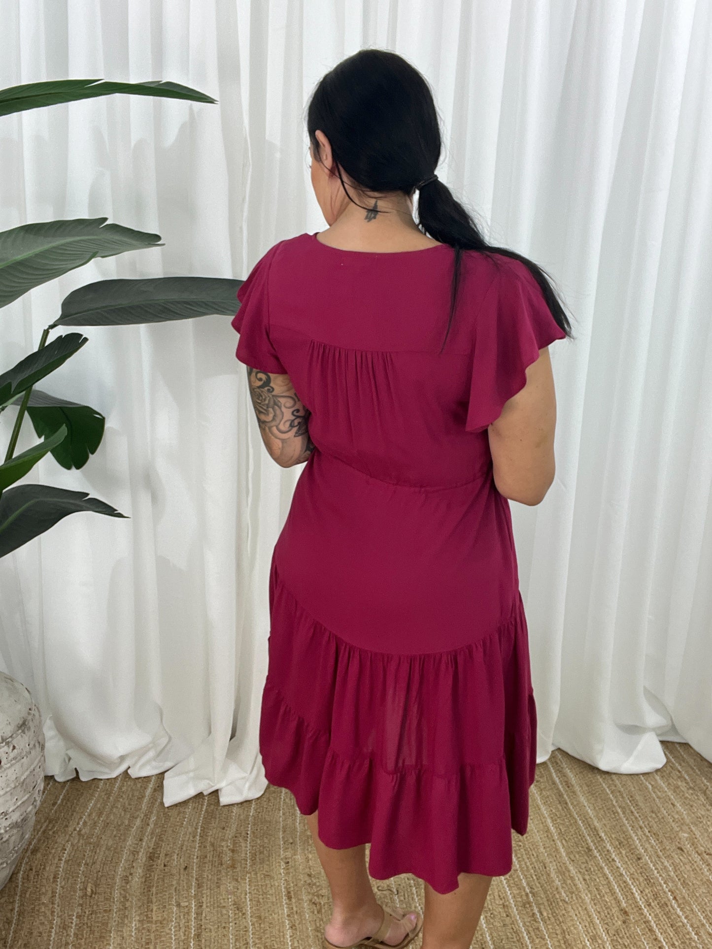 Women's Dress - V-neck - Button Closure - Adjustable Waist - Short Sleeves - Loose Fit