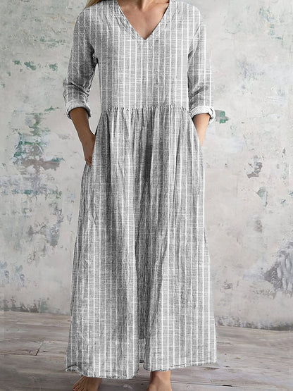 Dress for Women – Maxi Length – Relaxed Fit – Natural Fibers – Striped – V-Neck – Long Sleeves – With Pockets